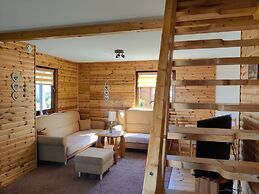 Large, Comfortable Holiday Home With a Garden