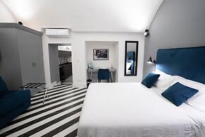 Suite Pulcinella