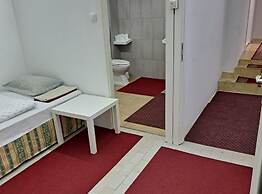 Rooms Đenadija