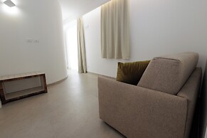 SEA GARDEN LUXURY ROOMS