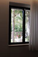 SEA GARDEN LUXURY ROOMS
