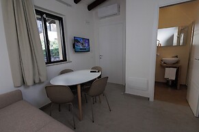 SEA GARDEN LUXURY ROOMS
