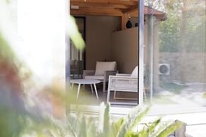 SEA GARDEN LUXURY ROOMS