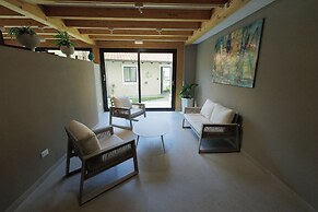 SEA GARDEN LUXURY ROOMS