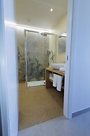 SEA GARDEN LUXURY ROOMS