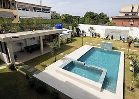 Maria Gracia House
