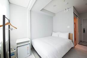 K-Grand Hostel Sinchon