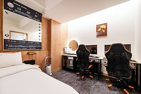 Instar Hotel