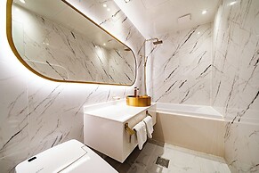 Instar Hotel