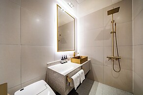 Instar Hotel
