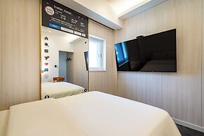 Instar Hotel