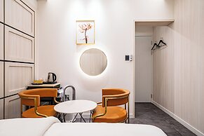 Instar Hotel
