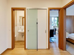 Studio Michaela mit Pool und Sauna