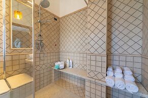 Hotiday Elite Suites Porto Rotondo