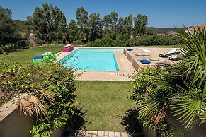 Hotiday Elite Suites Porto Rotondo