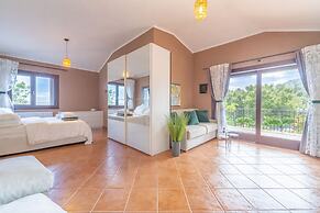 Hotiday Elite Suites Porto Rotondo