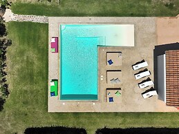 Hotiday Elite Suites Porto Rotondo