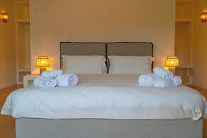 Hotiday Elite Suites Porto Rotondo
