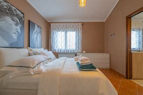 Hotiday Elite Suites Porto Rotondo