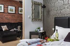 The Eleven by Fragola Apartments