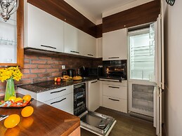 The Eleven by Fragola Apartments