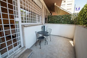 Casa Rosa Beige e Blu