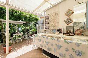 Giardino Segreto - Via Foria 216