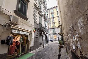 Via Avvocata 25