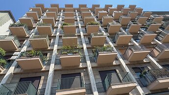 Riviera di Chiaia 207 - 7° Piano