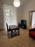 Casa Delle Camelie