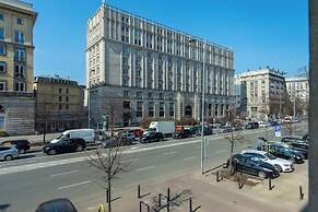 RentPlanet - przy Placu Zbawiciela