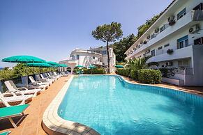 Hotel Bristol