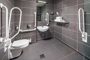 Majestic Hotel Cardiff