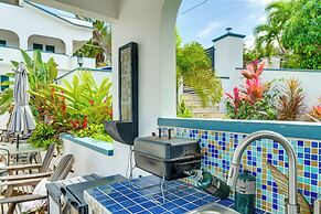 Walk to Playa La Chata! Casita w/ Pool Access