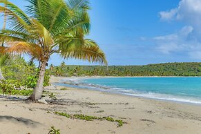 Walk to Playa La Chata! Casita w/ Pool Access