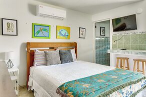 Walk to Playa La Chata! Casita w/ Pool Access