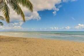 Hillside Vieques Casita w/ Pool & Hot Tub Access!