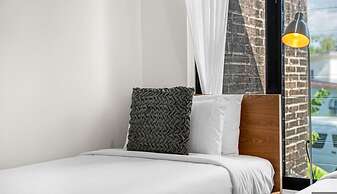 Zen Urban Nest Cozy - Central- Patio