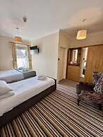 The Carlton Hotel
