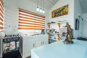 Coral Wing Casitas
