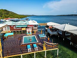 Coral Wing Casitas