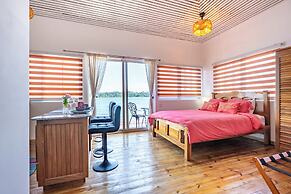Coral Wing Casitas