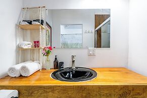 Coral Wing Casitas