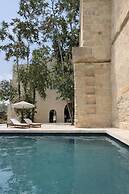 CAVA Urban Relais
