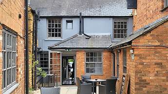 Unicorn Inn