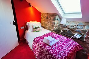 The lion hotel