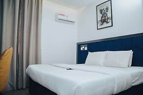 The Rock Aparthotel