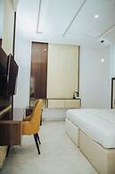 The Rock Aparthotel