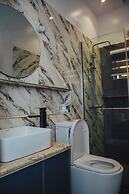 The Rock Aparthotel