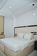 The Rock Aparthotel